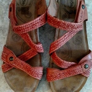 Taos sandals